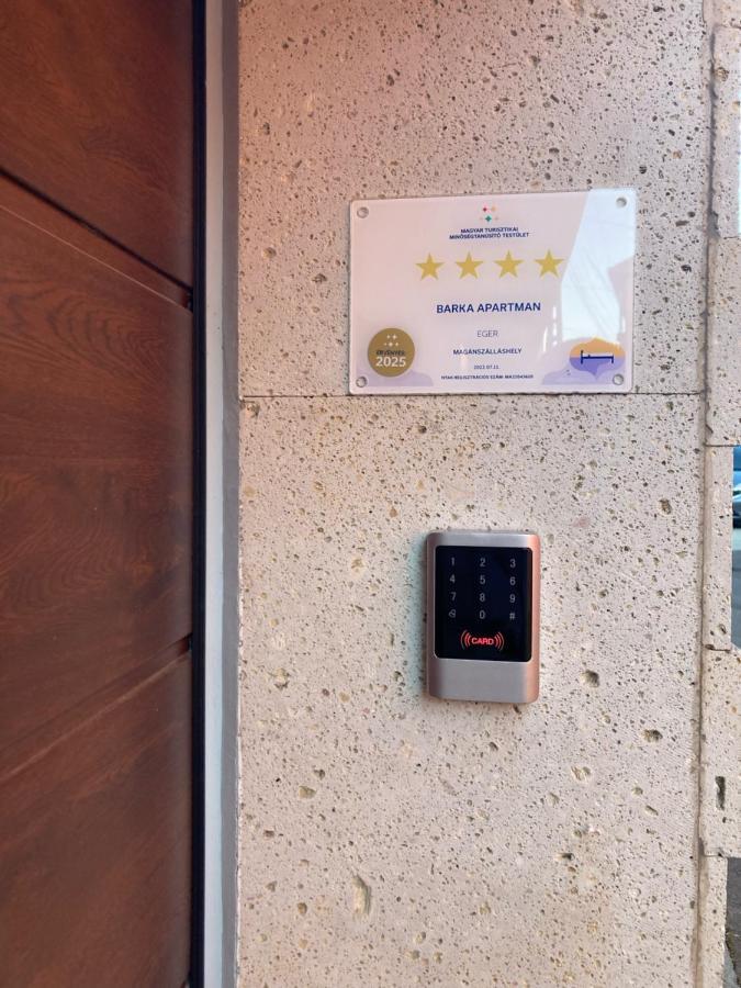 Barka Apartman Eger Zewnętrze zdjęcie
